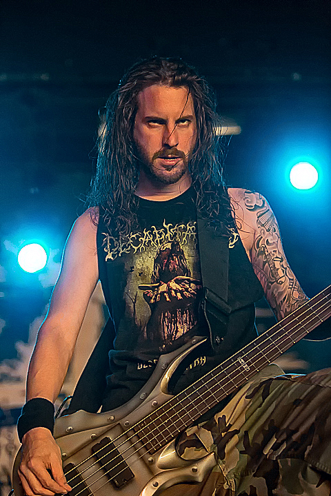 Suicide Silence @ GroezRock 2015, foto 19, foto's door Edwin Houdevelt - FrontView Magazine