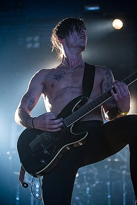 Raised Fist @ GroezRock 2015, picture 6, photographed by Edwin Houdevelt - FrontView Magazine