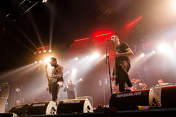 The Ghost Inside @ GroezRock 2015, foto 3, foto's door Edwin Houdevelt - FrontView Magazine