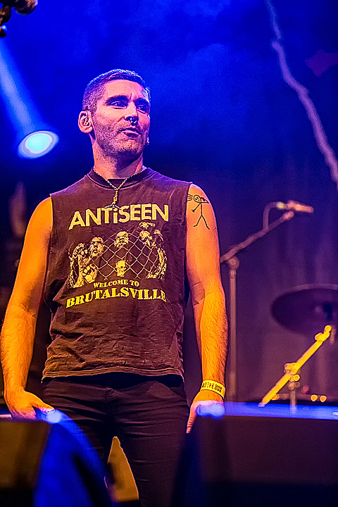 Satanic Surfers @ GroezRock 2015, picture 7, photographed by Edwin Houdevelt - FrontView Magazine