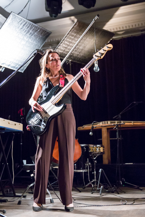 Spinvis @ De Casino St.-Niklaas, picture 20, photographed by Guy Danneels - FrontView Magazine