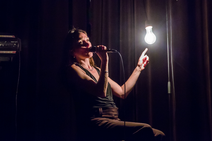 Spinvis @ De Casino St.-Niklaas, picture 29, photographed by Guy Danneels - FrontView Magazine