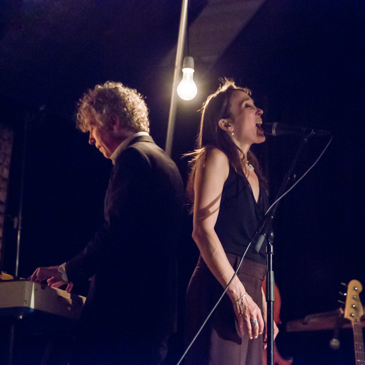 Spinvis @ De Casino St.-Niklaas, picture 32, photographed by Guy Danneels - FrontView Magazine