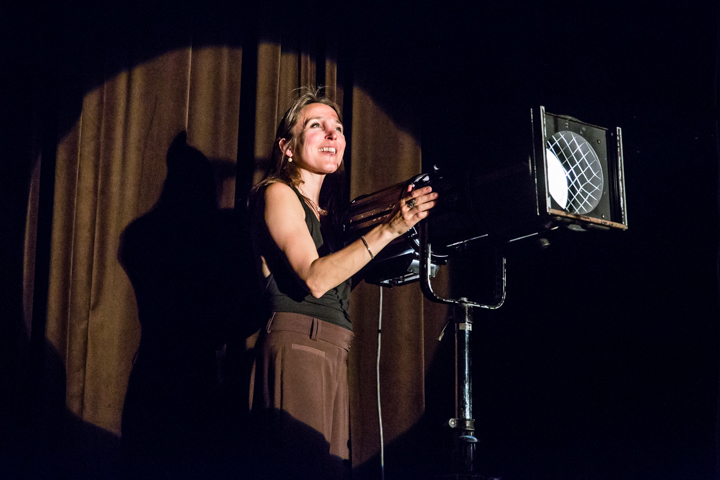 Spinvis @ De Casino St.-Niklaas, picture 41, photographed by Guy Danneels - FrontView Magazine