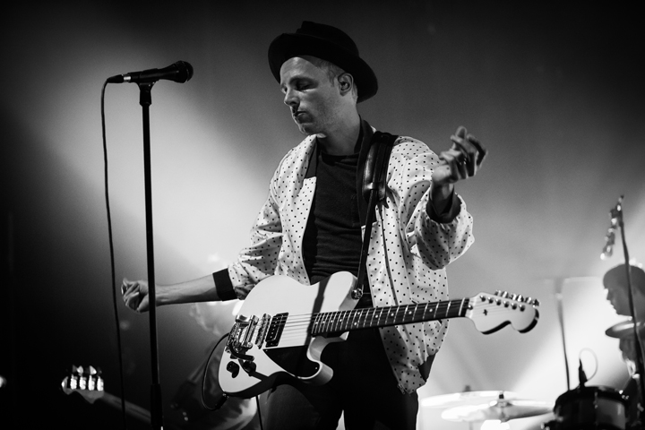 The Van Jets @ AB, picture 2, photographed by Freya Goossens - FrontView Magazine