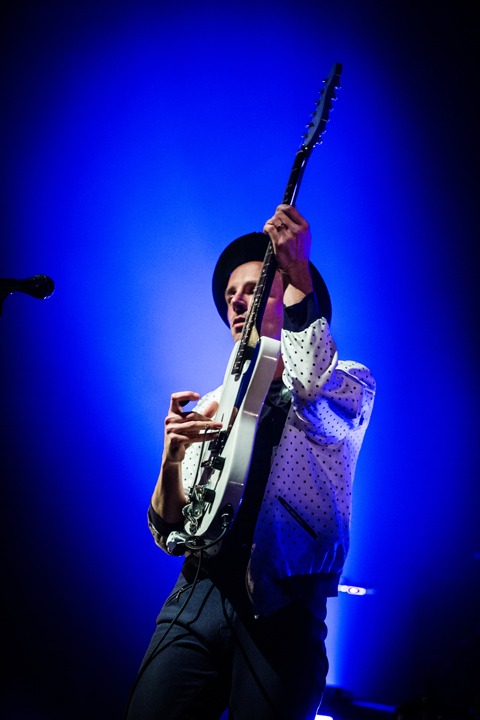 The Van Jets @ AB, picture 14, photographed by Freya Goossens - FrontView Magazine