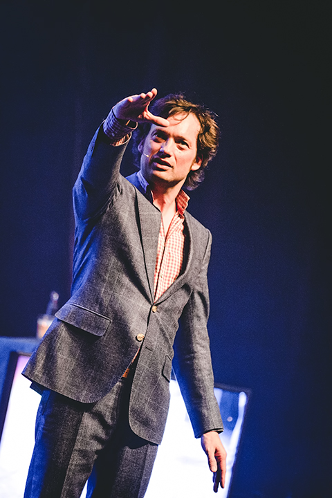 Thomas Smith - Ruis @ Arenberg, picture 4, photographed by Elke Briers - FrontView Magazine