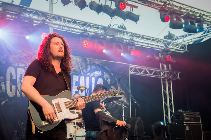 Crimson Falls @ Kastival 2015, picture 11, photographed by Erwin Evrard - FrontView Magazine