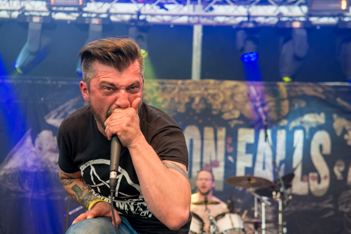 Crimson Falls @ Kastival 2015, picture 31, photographed by Erwin Evrard - FrontView Magazine