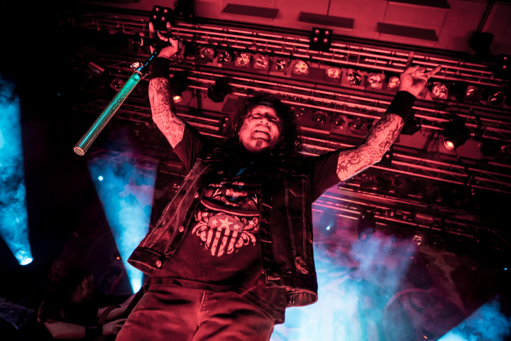 Testament @ Effenaar, picture 3, photographed by Dorien Goetschalckx - FrontView Magazine