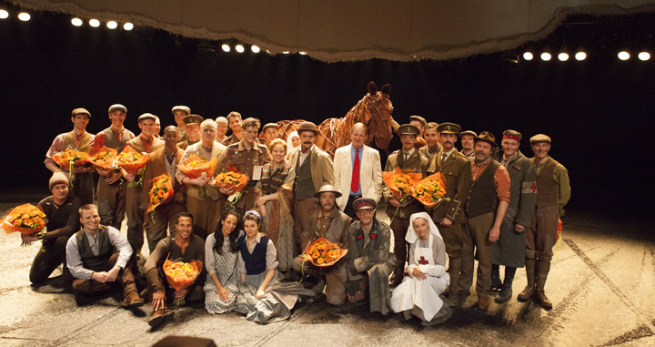 Première War Horse @ Stadsschouwburg Antwerpen, foto 16, foto's door Frank Lambrechts - FrontView Magazine