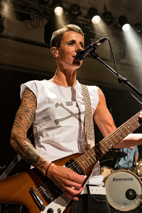 K's Choice @ De Casino St.-Niklaas, picture 7, photographed by Edwin Houdevelt - FrontView Magazine