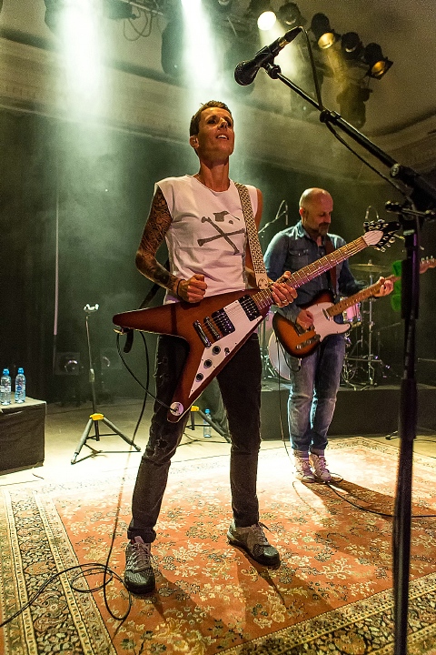K's Choice @ De Casino St.-Niklaas, picture 9, photographed by Edwin Houdevelt - FrontView Magazine