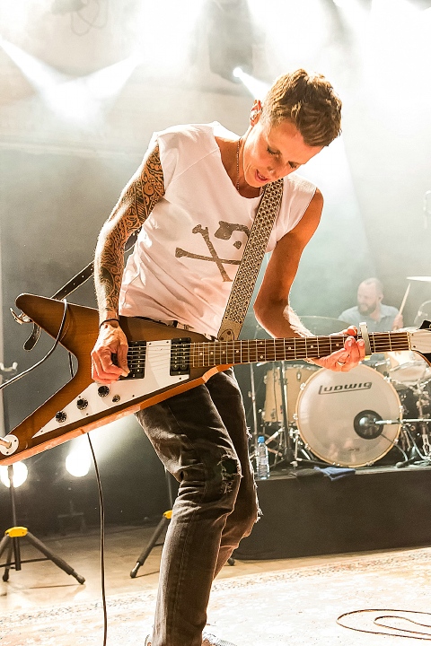 K's Choice @ De Casino St.-Niklaas, picture 18, photographed by Edwin Houdevelt - FrontView Magazine