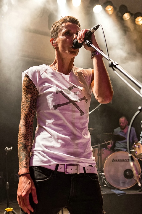 K's Choice @ De Casino St.-Niklaas, picture 33, photographed by Edwin Houdevelt - FrontView Magazine