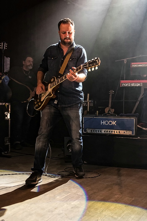 K's Choice @ De Casino St.-Niklaas, picture 34, photographed by Edwin Houdevelt - FrontView Magazine