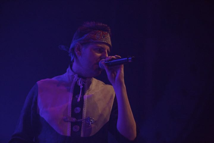 De Jeugd van Tegenwoordig @ AB, picture 3, photographed by Pascal Liagre - FrontView Magazine