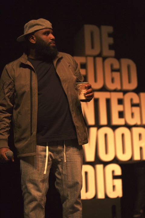De Jeugd van Tegenwoordig @ AB, picture 5, photographed by Pascal Liagre - FrontView Magazine