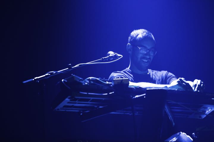 De Jeugd van Tegenwoordig @ AB, picture 11, photographed by Pascal Liagre - FrontView Magazine