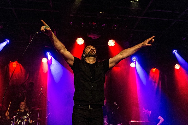 Maiden uniteD @ W2Poppodium, picture 45, photographed by Edwin Houdevelt - FrontView Magazine