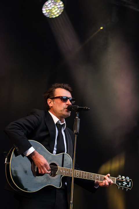 Bluesem @ Brasschaat, picture 51, photographed by Walter Grimm - FrontView Magazine