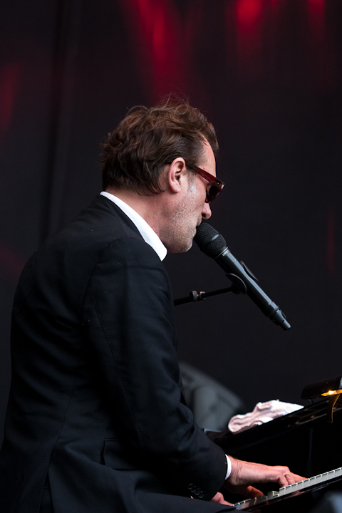 Bluesem @ Brasschaat, picture 54, photographed by Walter Grimm - FrontView Magazine