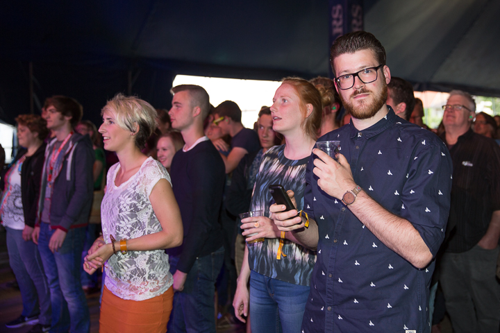 Sfeer & publiek @ Gladiolen 2015, picture 4, photographed by Guy Danneels - FrontView Magazine