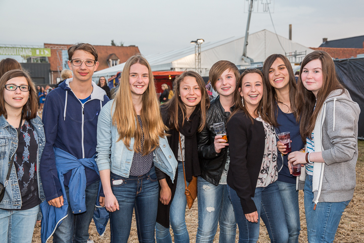 Sfeer & publiek @ Gladiolen 2015, picture 57, photographed by Guy Danneels - FrontView Magazine
