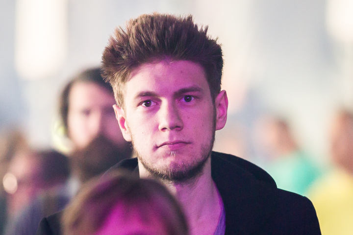 Sfeer & publiek @ Gladiolen 2015, picture 74, photographed by Guy Danneels - FrontView Magazine