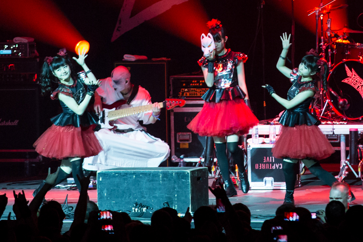 Babymetal @ Rockavaria, foto 6, foto's door Dorien Goetschalckx - FrontView Magazine