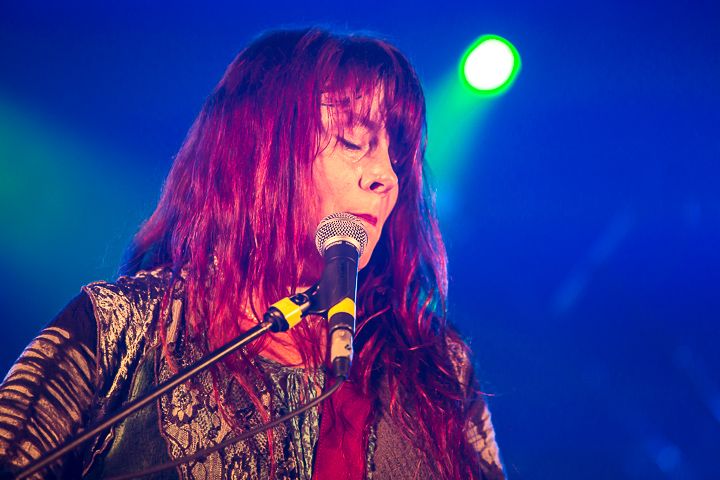 Carolyn Wonderland @ Duvelblues, picture 19, photographed by Marc Verdonck - FrontView Magazine