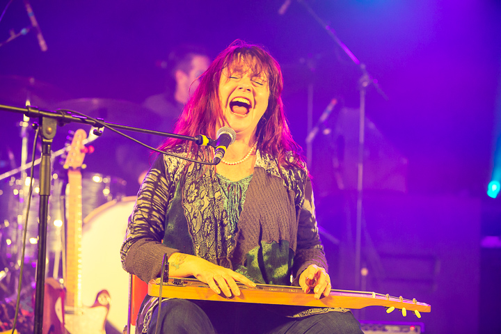 Carolyn Wonderland @ Duvelblues, picture 24, photographed by Marc Verdonck - FrontView Magazine