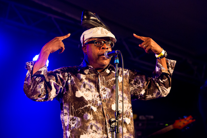 Chris Daniels & The Kings feat. Freddi Gowdy – J.R.Band @ Duvelblues, picture 30, photographed by Marc Verdonck - FrontView Magazine