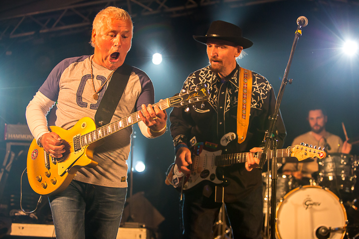 Chris Daniels & The Kings feat. Freddi Gowdy – J.R.Band @ Duvelblues, picture 39, photographed by Marc Verdonck - FrontView Magazine