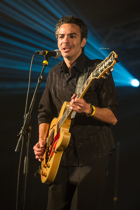 Luca Giordano feat. Quique Gomez @ Duvelblues, foto 10, foto's door Marc Verdonck - FrontView Magazine