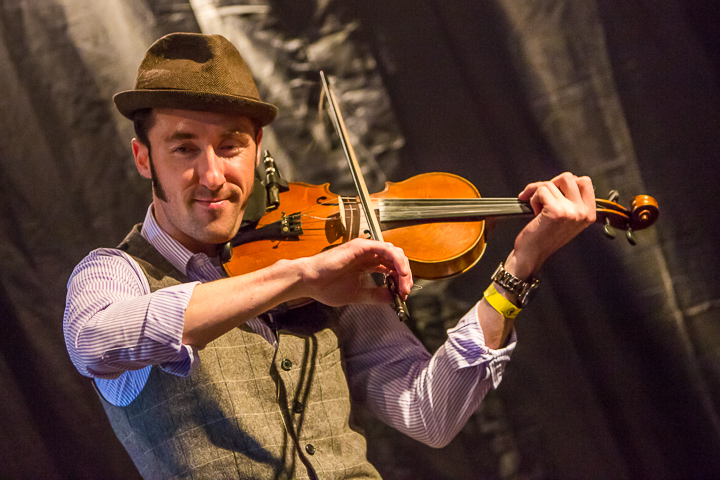 Gordie McKeeman & His Rhythm Boys (Can) @ Duvelblues, picture 4, photographed by Marc Verdonck - FrontView Magazine