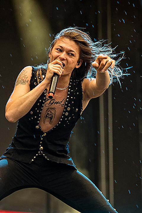 Kissin’ Dynamite @ Rock Im Revier 2015, foto 1, foto's door Edwin Houdevelt - FrontView Magazine