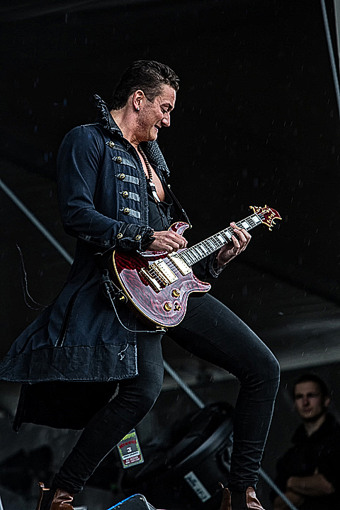Kissin’ Dynamite @ Rock Im Revier 2015, foto 7, foto's door Edwin Houdevelt - FrontView Magazine