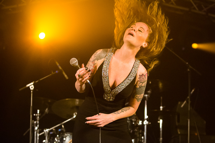Layla Zoe @ Duvelblues, picture 10, photographed by Marc Verdonck - FrontView Magazine