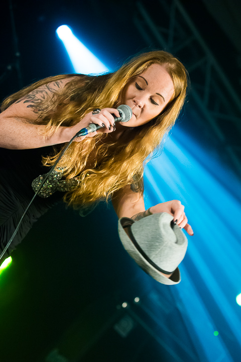 Layla Zoe @ Duvelblues, picture 39, photographed by Marc Verdonck - FrontView Magazine