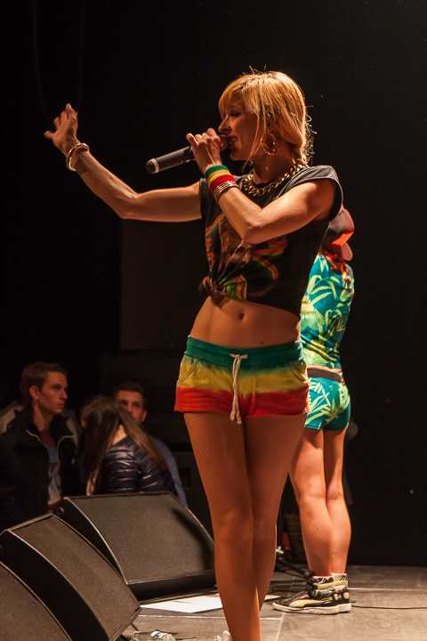 Release Party Slongs Dievanongs @ De Studio, picture 20, photographed by Alex Wyckmans - FrontView Magazine