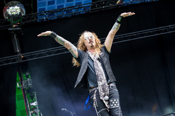 The Dead Daisies @ Rockavaria, foto 4, foto's door Dorien Goetschalckx - FrontView Magazine