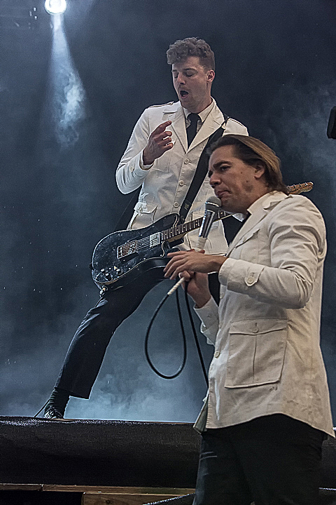 The Hives @ Rock Im Revier 2015, foto 26, foto's door Edwin Houdevelt - FrontView Magazine