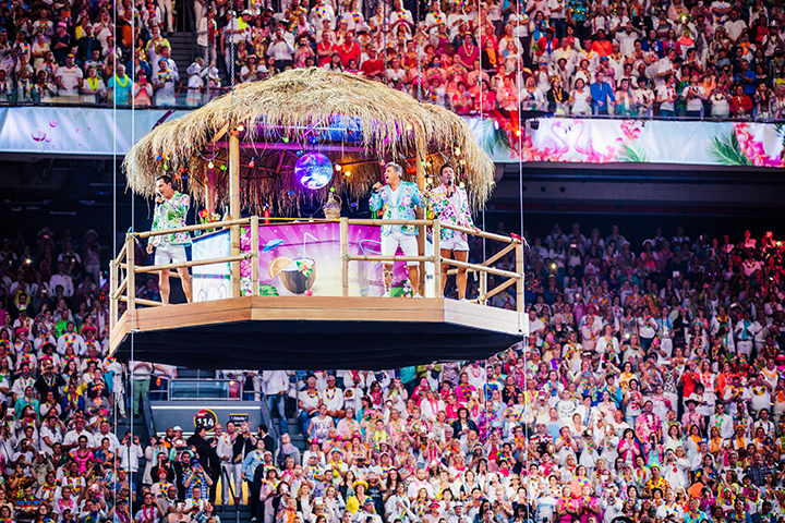 Toppers in Concert 2015 - Crazy Summer @ Amsterdam ArenA, picture 2, photographed by Elke Briers - FrontView Magazine