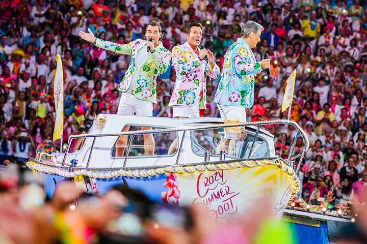 Toppers in Concert 2015 - Crazy Summer @ Amsterdam ArenA, picture 3, photographed by Elke Briers - FrontView Magazine