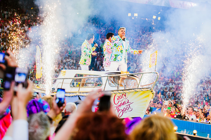 Toppers in Concert 2015 - Crazy Summer @ Amsterdam ArenA, picture 5, photographed by Elke Briers - FrontView Magazine