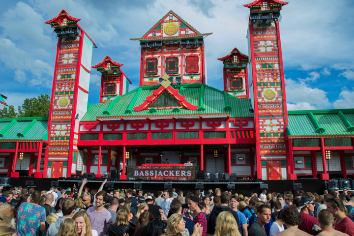Emporium 2015 Deel 2, picture 2, photographed by Tom Van Tongerloo - FrontView Magazine