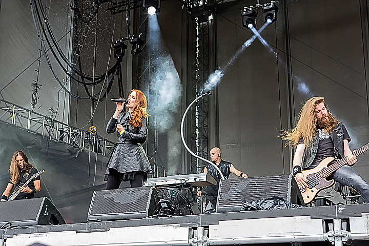 Epica @ Rock Im Revier 2015, foto 4, foto's door Edwin Houdevelt - FrontView Magazine
