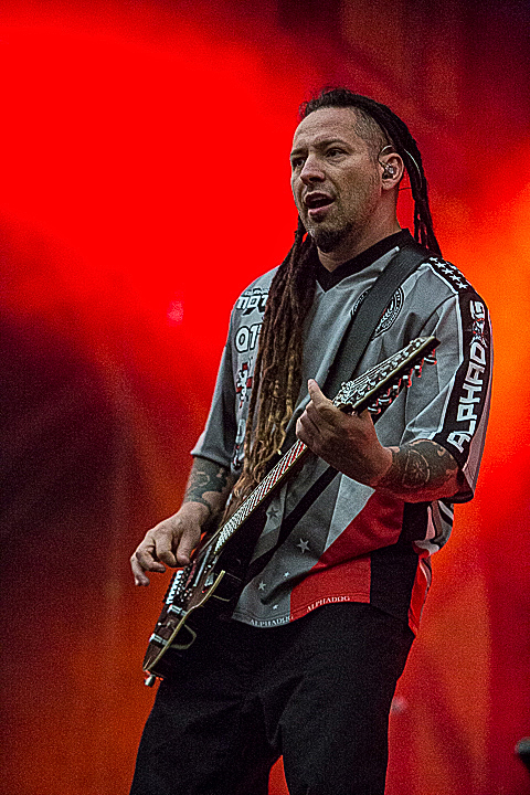 Five Finger Death Punch @ Rock Im Revier 2015, foto 12, foto's door Edwin Houdevelt - FrontView Magazine