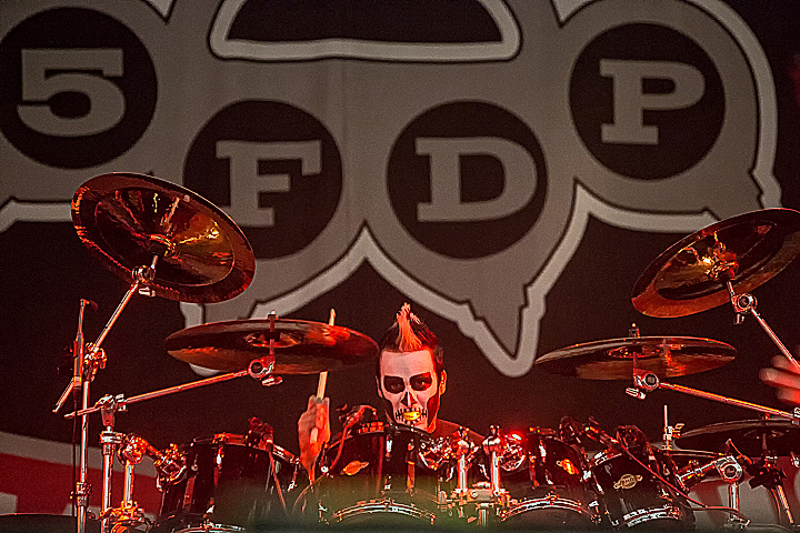 Five Finger Death Punch @ Rock Im Revier 2015, foto 25, foto's door Edwin Houdevelt - FrontView Magazine